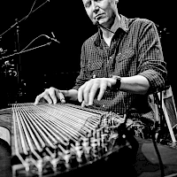 Hudebník Michal Müller (© Jura Tros)