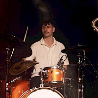 Jazz // Fusion // Neo-Soul // R&B // Folk